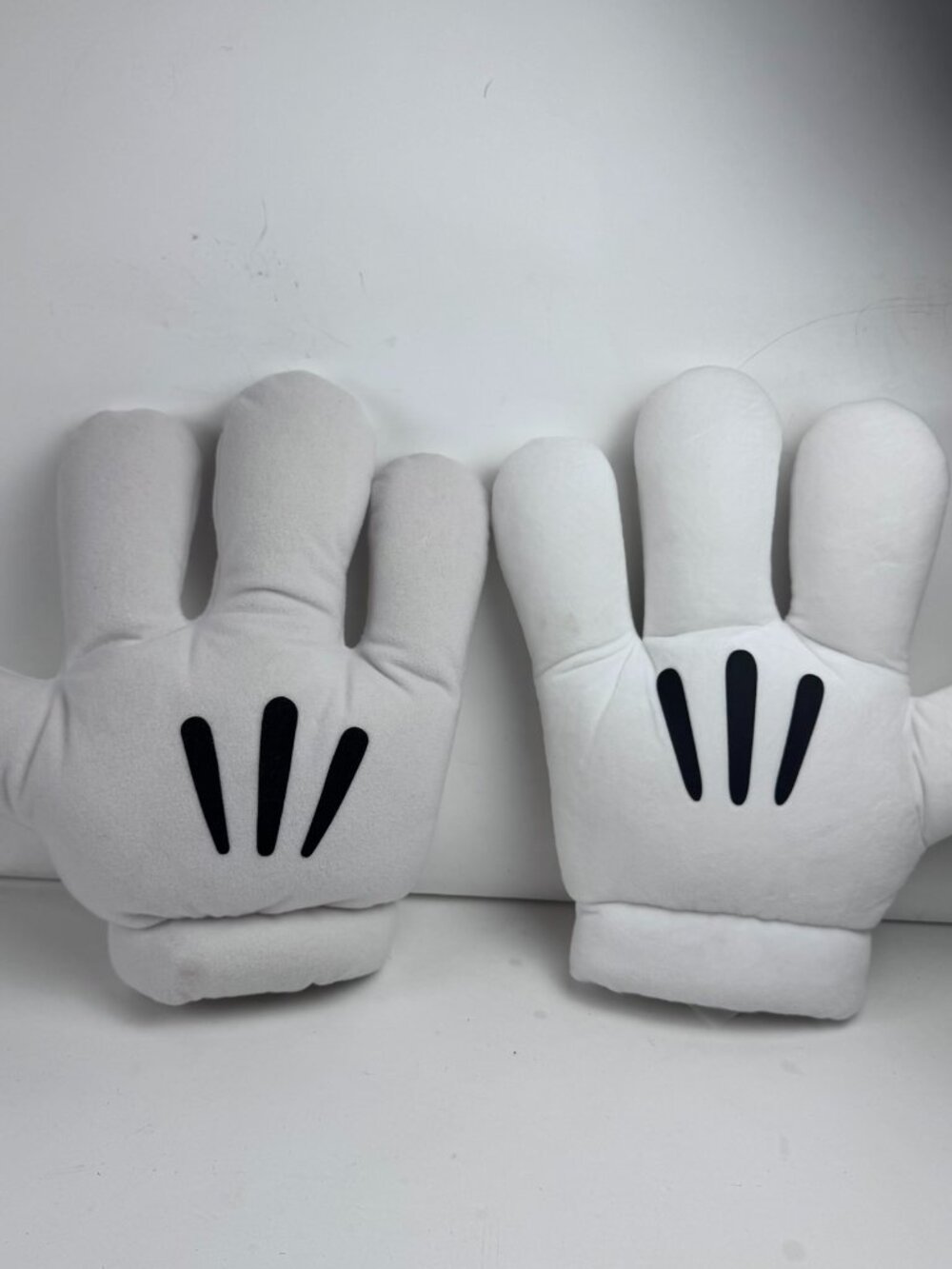 Disneyland Mickey Mouse Big Plush Hands Foam Costume Mittens Gloves 11" Stains